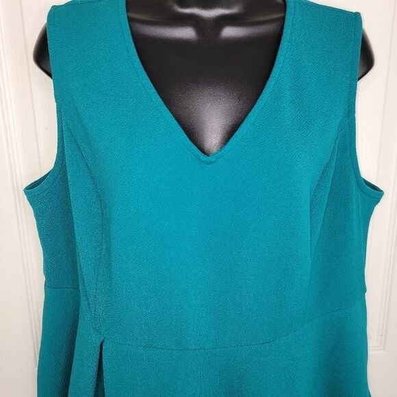 Lane Bryant sleevless peplum top 18/20 - Picture 4 of 6
